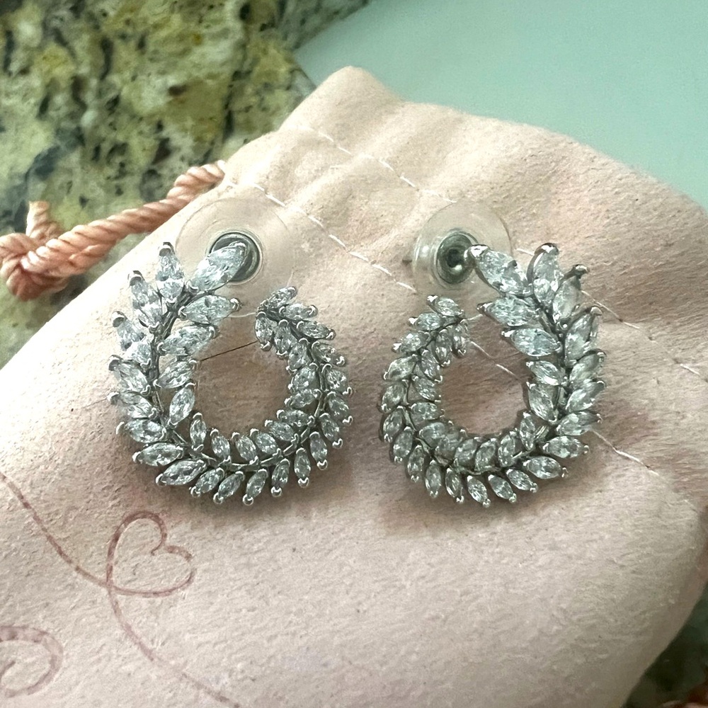 SWAROVSKI earrings